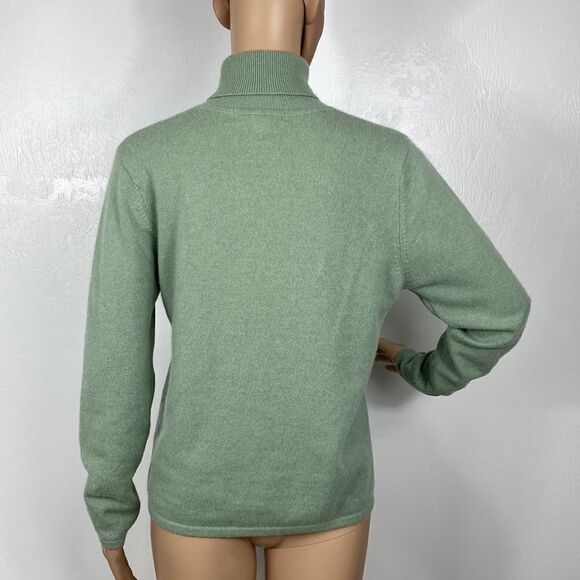 Samantha Taylor Light Green Turtleneck Pullover Sweater - Picture 4 of 8